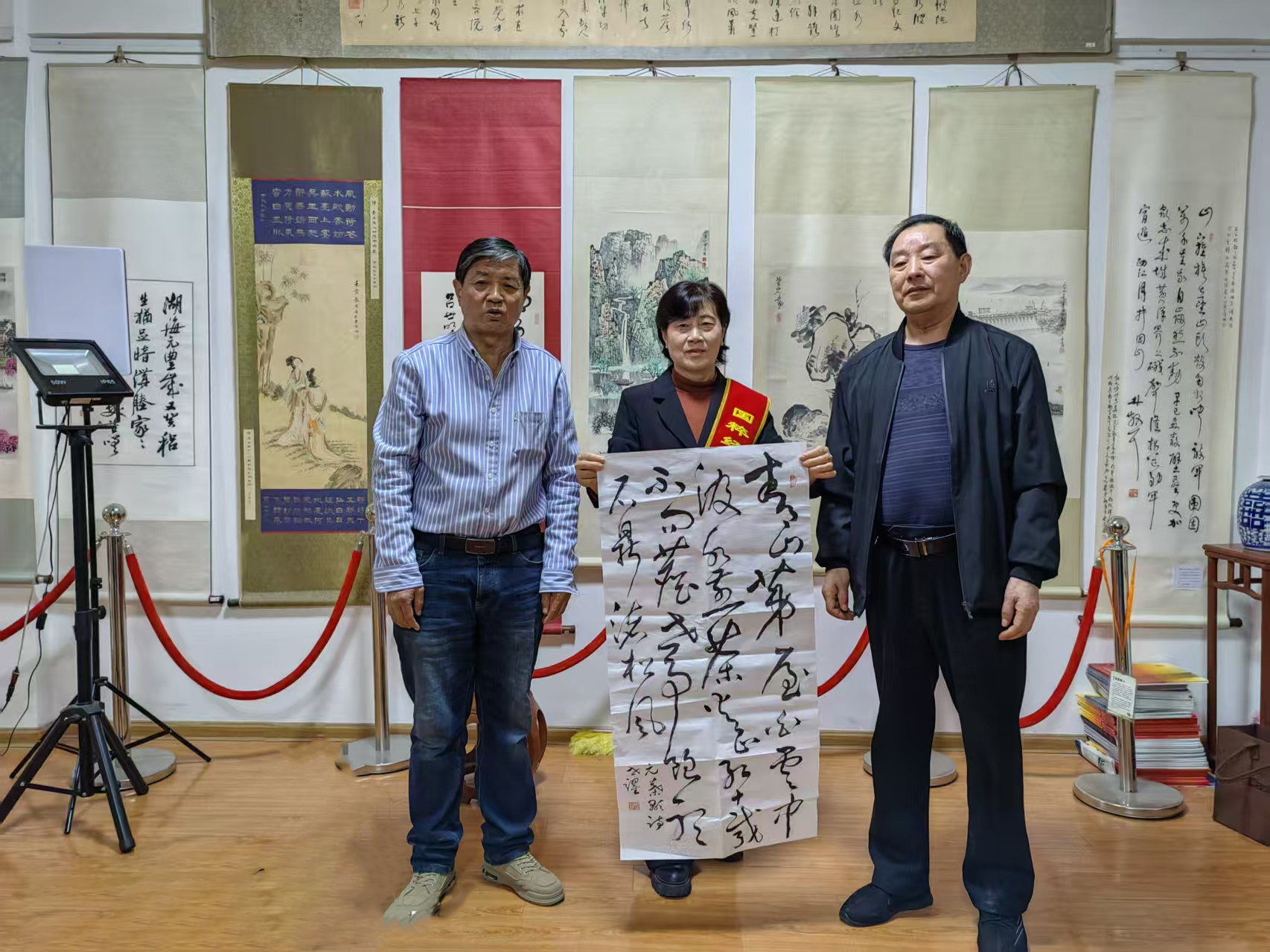 图0片4.jpg